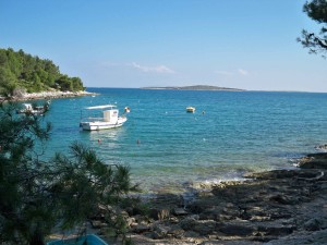 Podlokva port Kamenjak Premantura