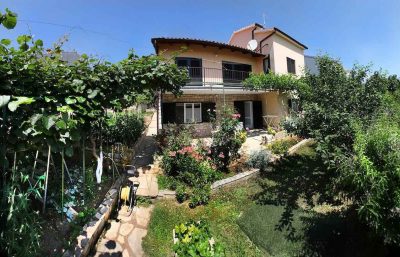 Apartment Ema Premantura 1